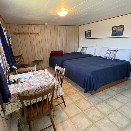 Chalets Bernatchez Mont-Saint-Pierre Exterior foto